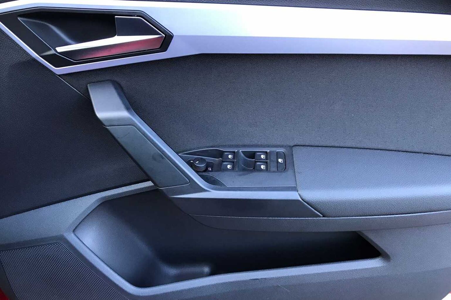 SEAT Ibiza FR 1.0 TSI Petrol 95 5-speed manual