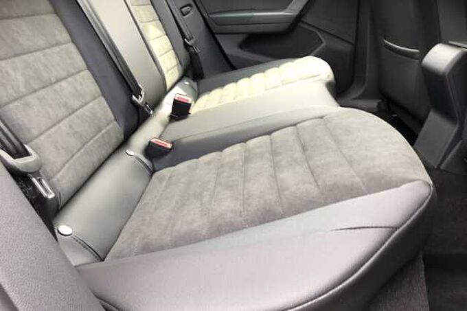 SEAT Arona XPERIENCE Lux 1.0 TSI Petrol 115 7-speed DSG-auto