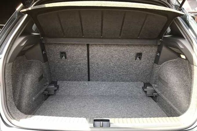 SEAT Arona XPERIENCE Lux 1.0 TSI Petrol 115 7-speed DSG-auto