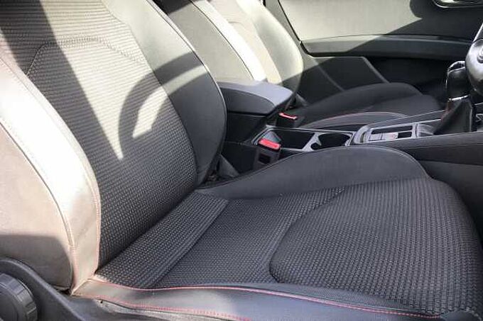 SEAT Leon Sport FR Technology 2.0 TDI 150 PS 6-speed manual