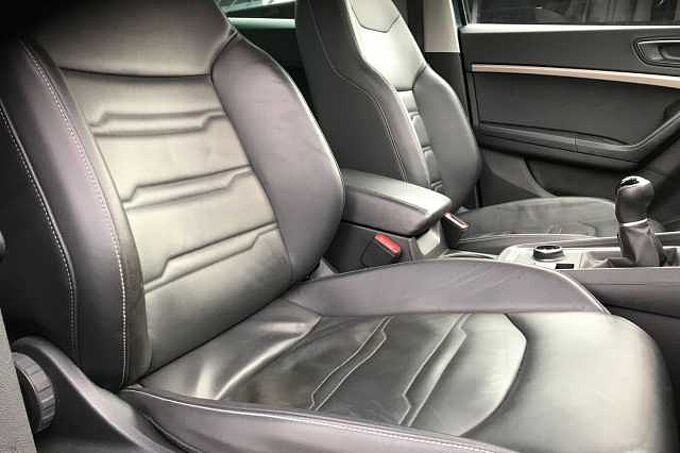 SEAT Ateca XPERIENCE Lux 1.5 EcoTSI Petrol 150 6-speed manual