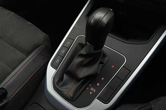SEAT Arona FR Sport 1.0 TSI Petrol 110 7-speed DSG-auto