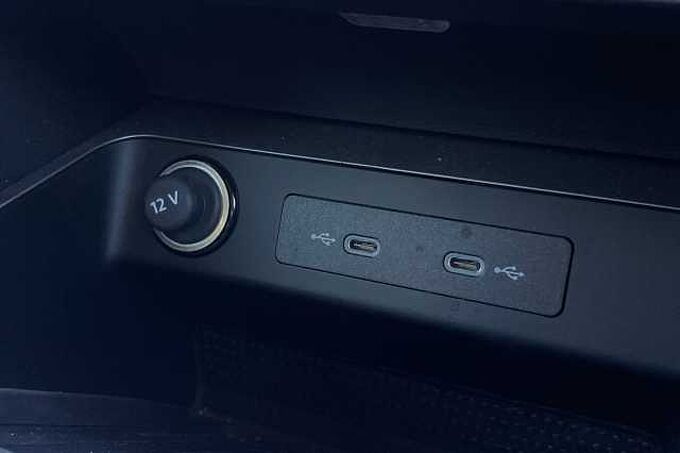 SEAT Ateca FR 1.5 EcoTSI Petrol 150 6-speed manual