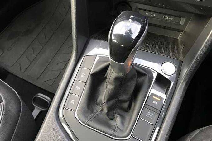 SEAT Tarraco XPERIENCE Lux 1.5 EcoTSI Petrol 150 7-speed DSG-auto